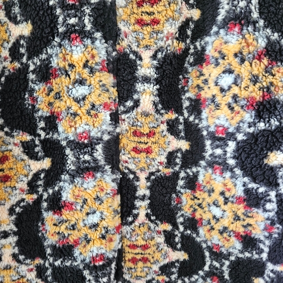 Free People Movement NWT Elevation Reversible Fleece Hooded Jacket Large - Picture 10 of 16